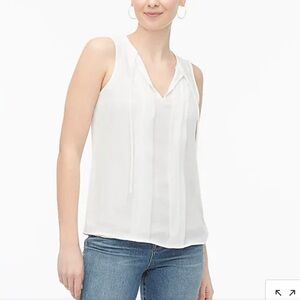 🔴 4/$15 J. Crew Factory Women’s XS White Sleeveless Pleated Tie Neck Blouse EUC